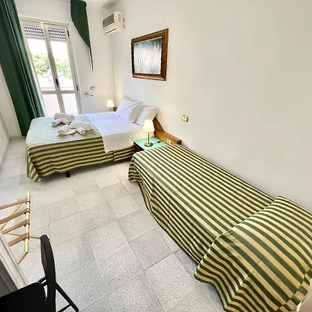 Minerva Hotel 3*
