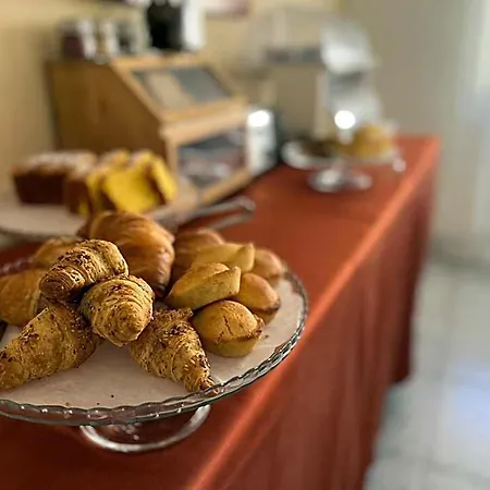 Minerva فندق أوترانتو
